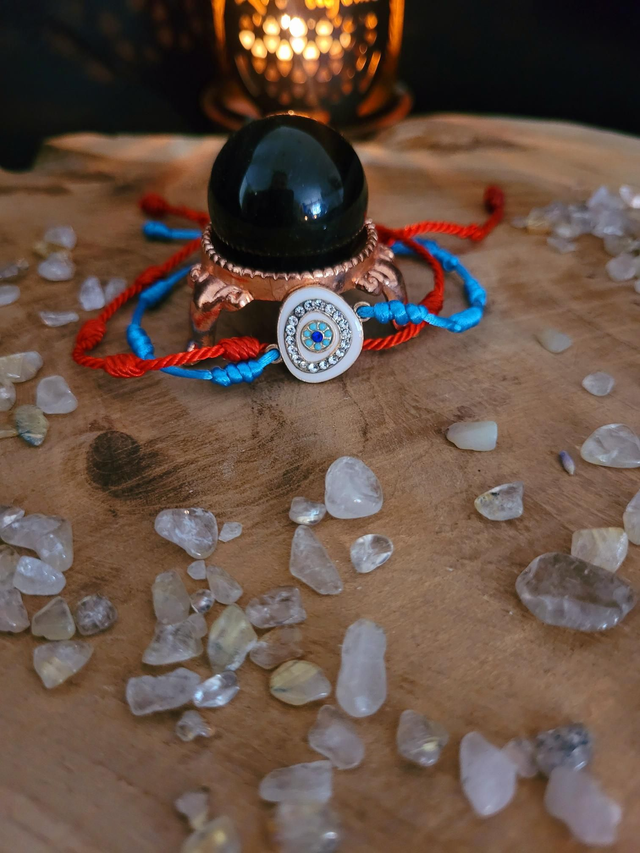 Bracelet 7 Nœuds Bleu Clair ( avec Oeil ) – Sérénité, Paix &amp; Protection