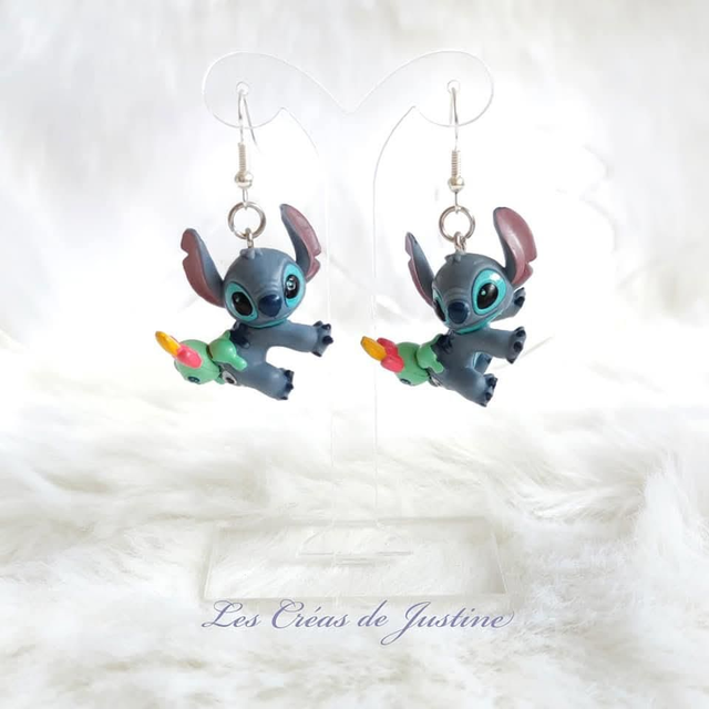 Boucles d&#039;oreilles Stitch et Souillon 