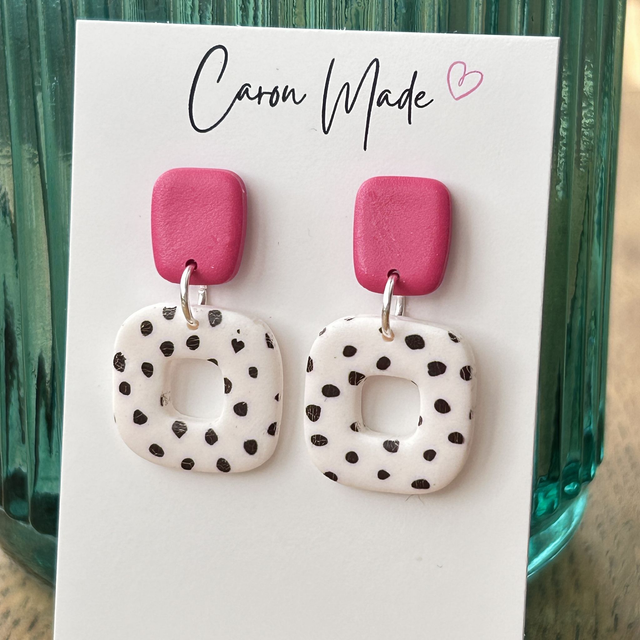 Pink and spotted rounded square earrings