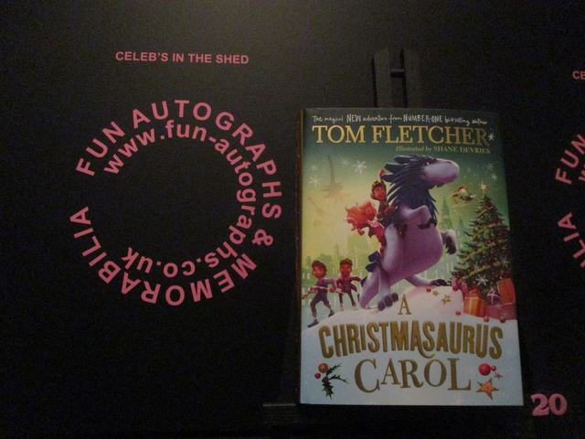 Tom Fletcher 'A Christmasaurus Carol' Authentic Autographed Hardback Book (20)