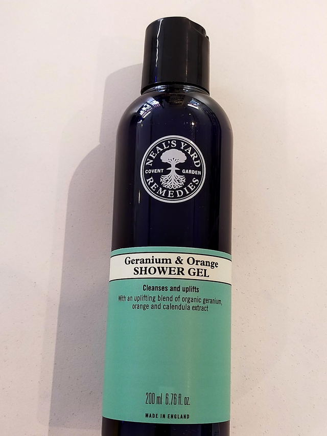 Geranium &amp; Orange Shower Gel 200ml (Neals Yard) 0123