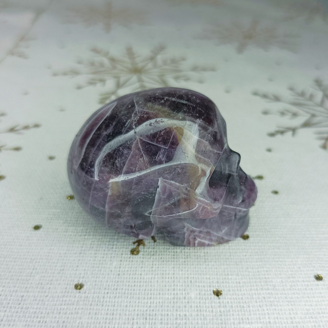 Améthyste Violette / Crâne Sculpté / 70 gr / Grade A