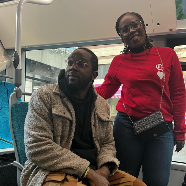 PULL ROUGE REINE DE COEUR