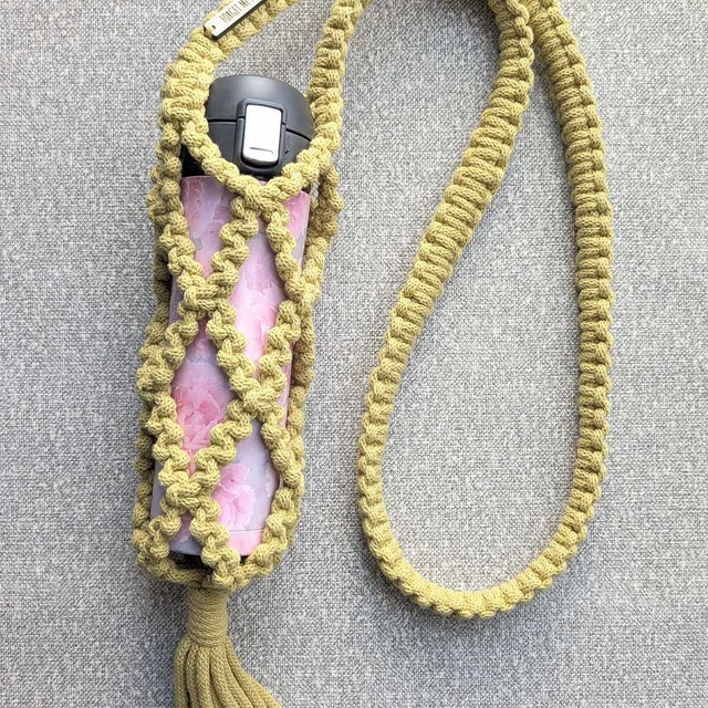 Crossbody Bottle Bag (1)