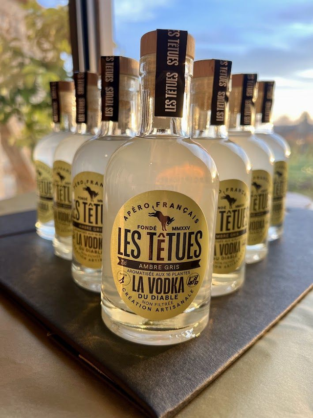 VODKA DU DIABLE - LES TETUES - 20 cl