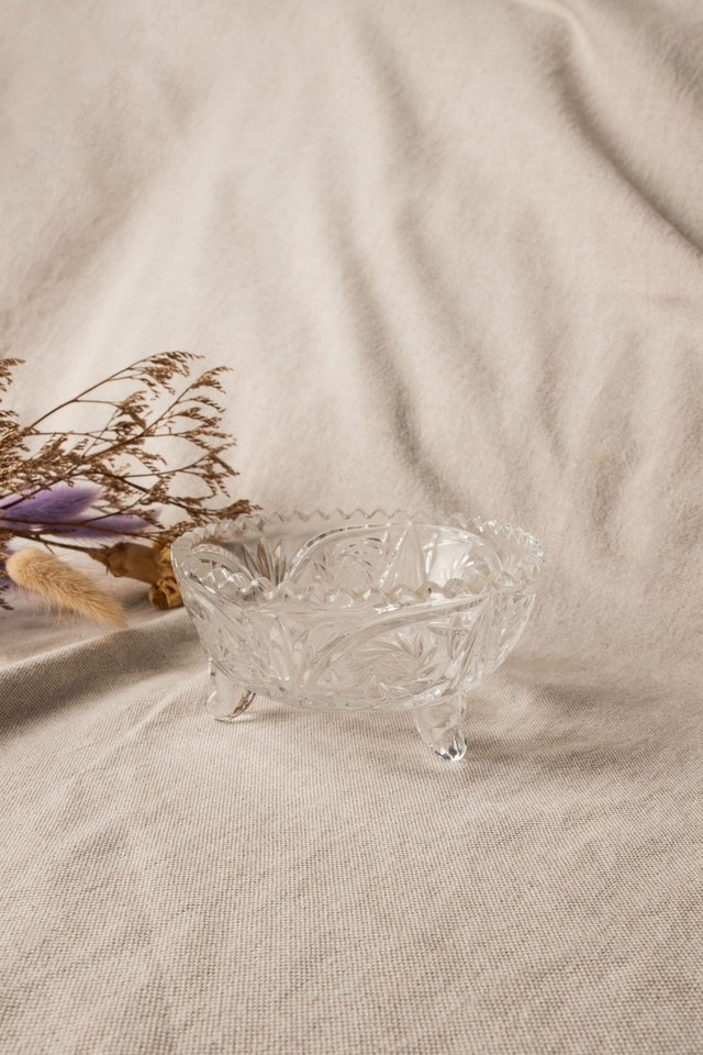 Coupelle en cristal avec des petits pieds ✨