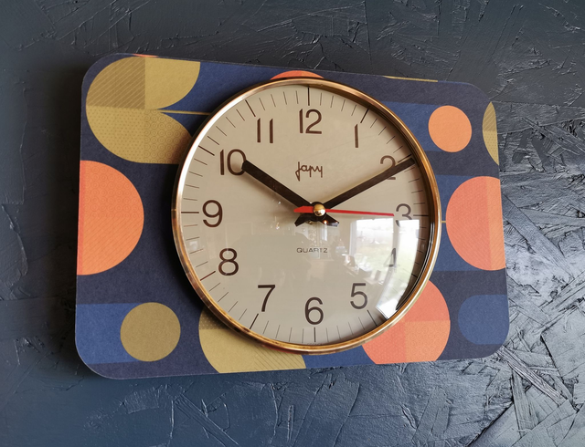 Horloge vintage pendule murale silencieuse rectangulaire "Japy bleu orange"
