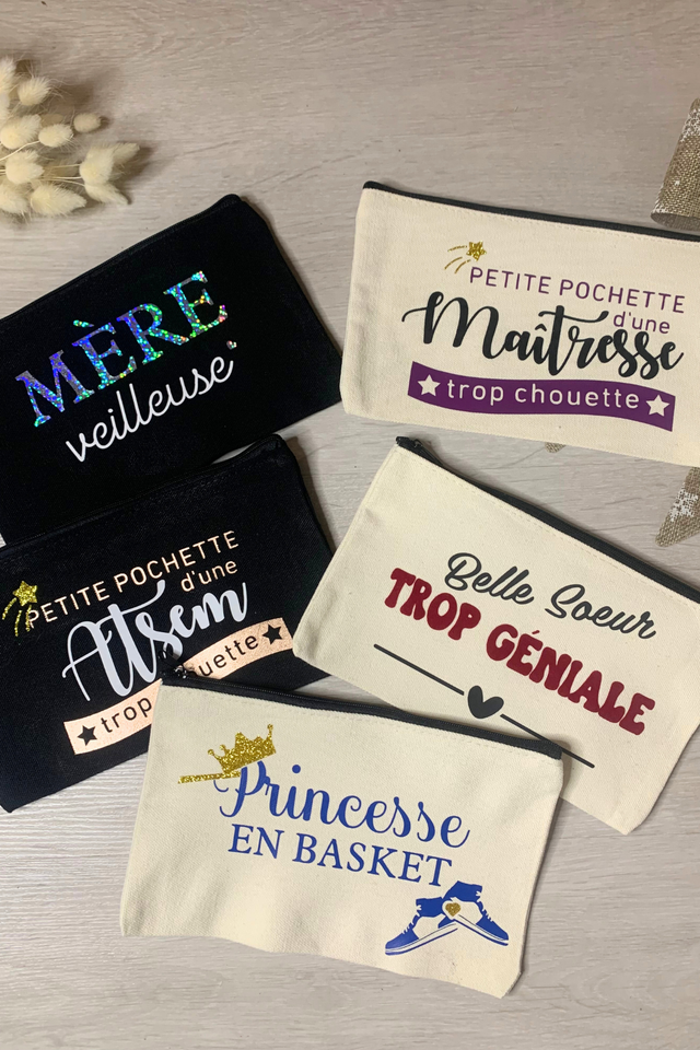 PETITE TROUSSE 