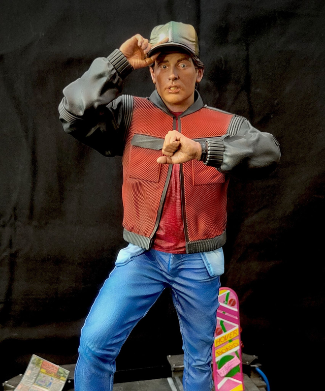 STATUE MARTY MACFLY  Retour vers le futur II série movie
