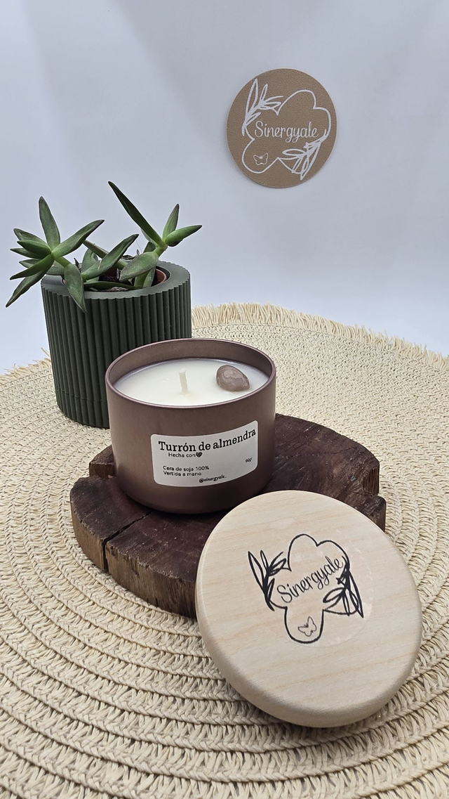 Vela en lata - Turrón de almendra