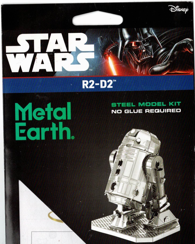 R2-D2  Metall Earth Steel Model Kit