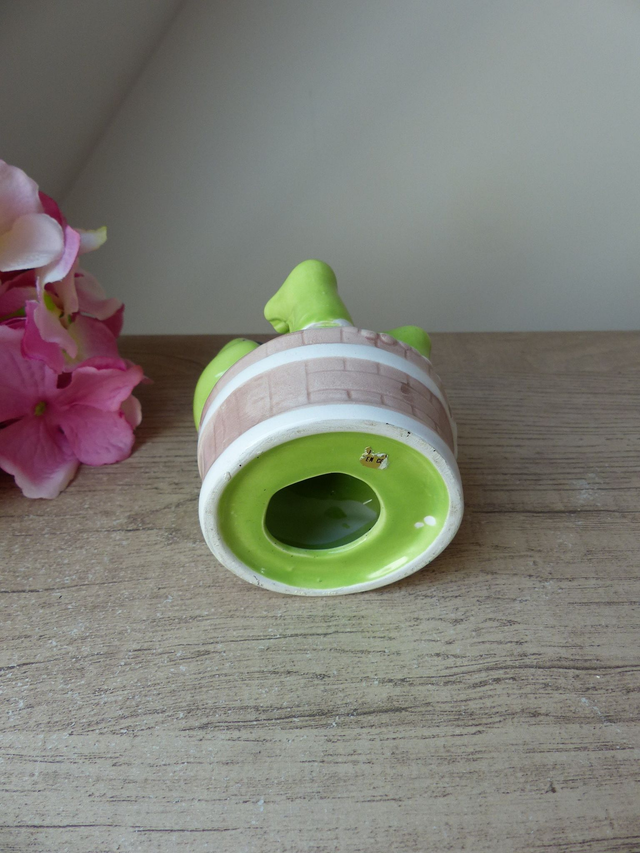 COLLECTION TIRELIRE - Grenouille dans son bain, Tirelire Grenouille Vintage, Figurine grenouille décoration salle de bain, Frog Home Decor