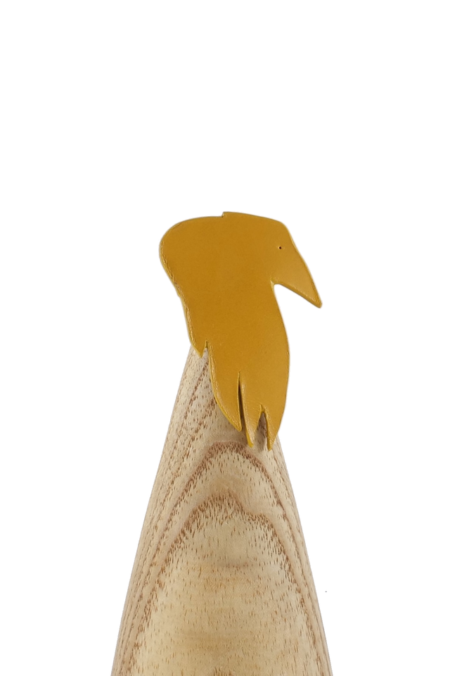 Broche motif Corbeau en cuir tannage végétal -  HANE Jaune Soleil