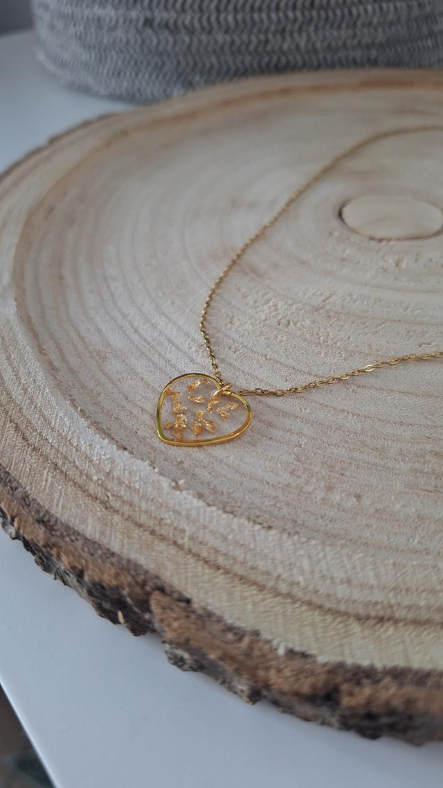 Collier cœur doré et feuille d'or 