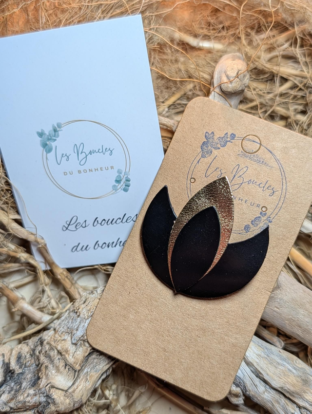 Broche lotus noir doré b015