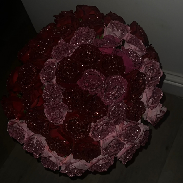 50 Glitter Roses