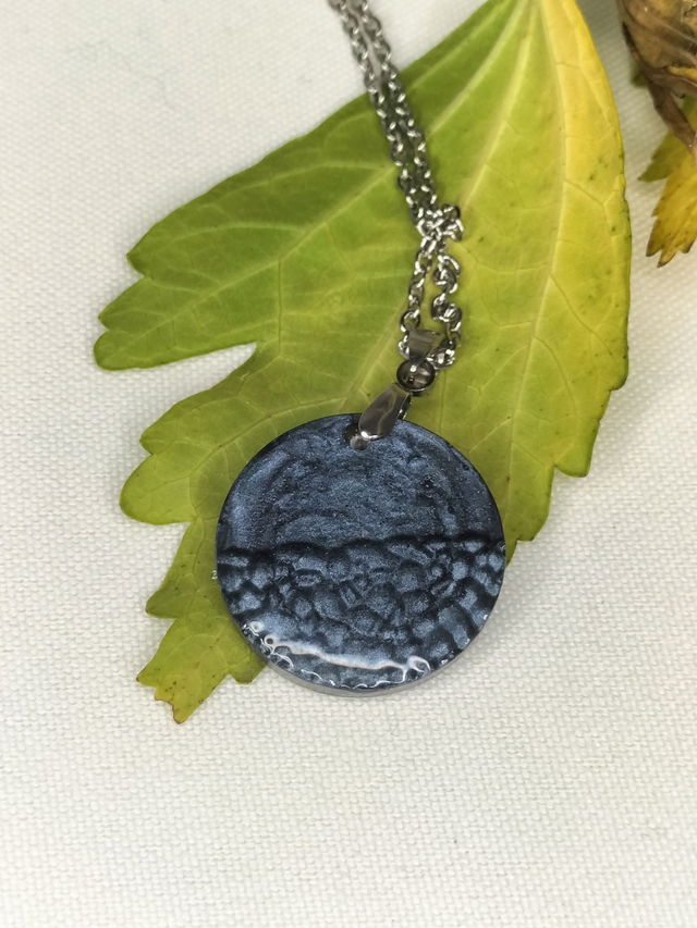 Pendentif "La nuit tous les chats sont gris"