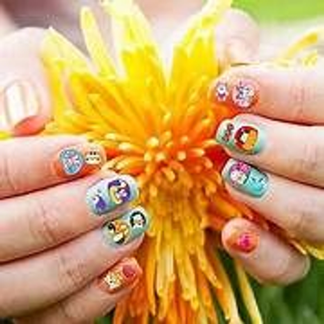 Vernis adhésif pour les ongles