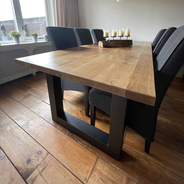 Eettafel Eiken