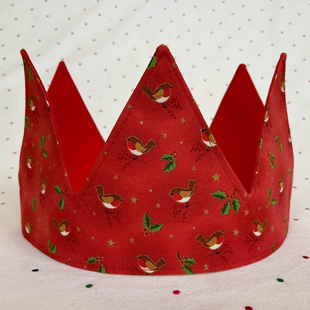 Robin Red Christmas Crown