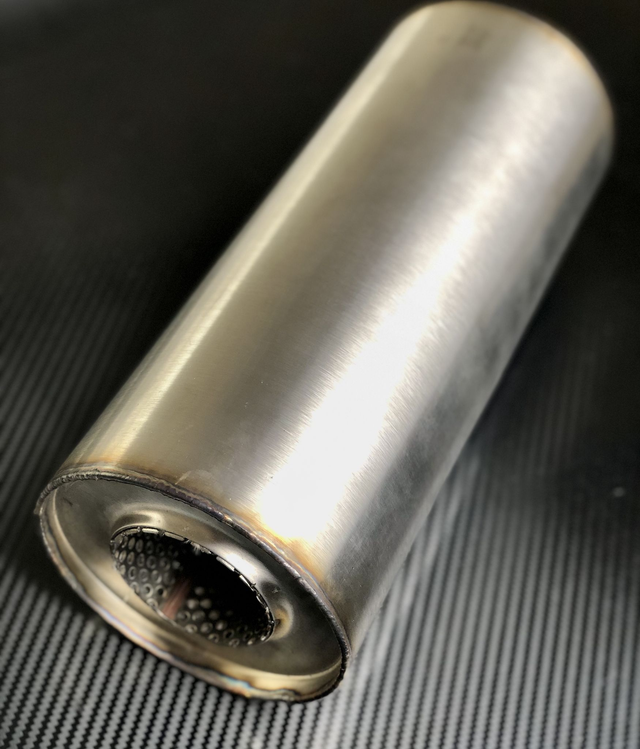 Universal Schalldämpfer 2,5 Zoll 63,5mm (125x500mm d x l)