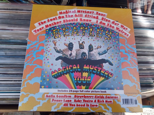 The Beatles – Magical Mystery Tour