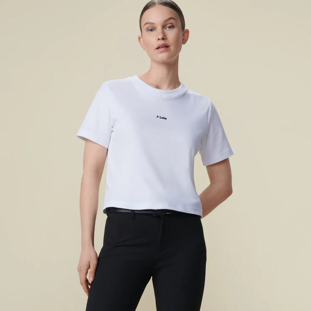 Lois Jeans Cherry Tee Lois Center - Cropped Tee White Black Logo