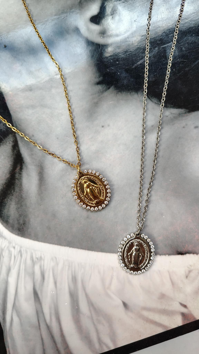 Collana con Madonnina Guadalupe 