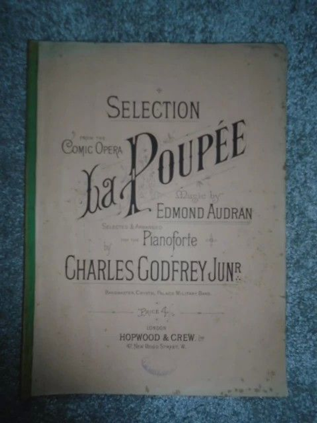 Selection La Poupee Comic Opera