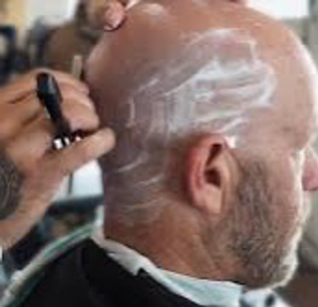 A -Coupe Rasoir à Blanc 