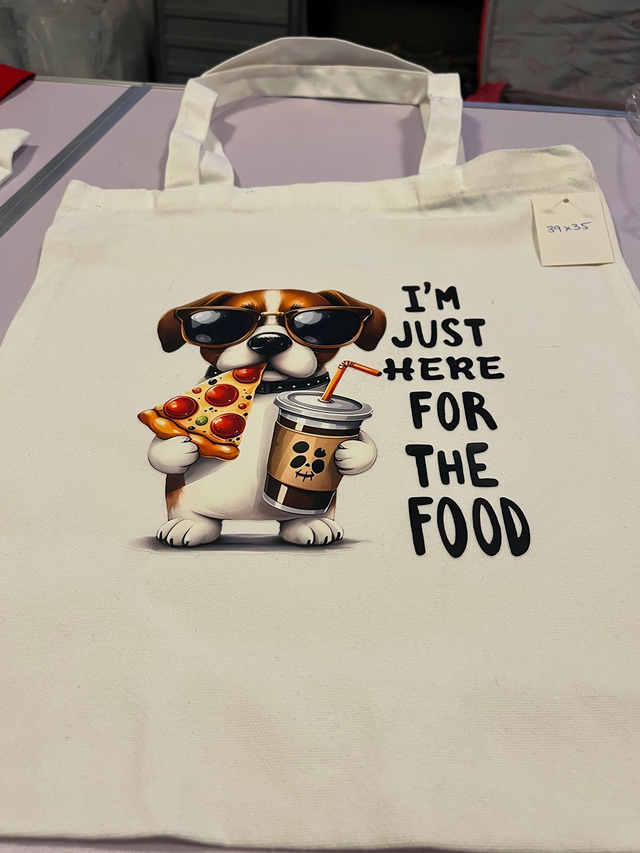 I'm Just Here For The Food