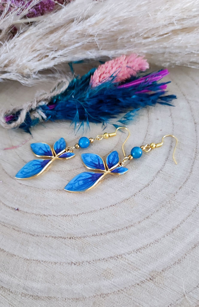 Boucles d'oreilles "Fleur" émail et Apatite