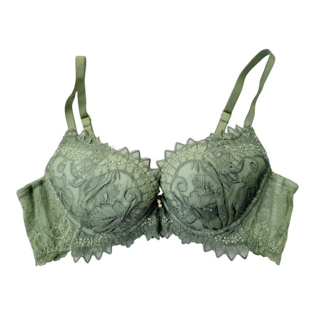 Green embroidered Japanese Bra UK 32A 