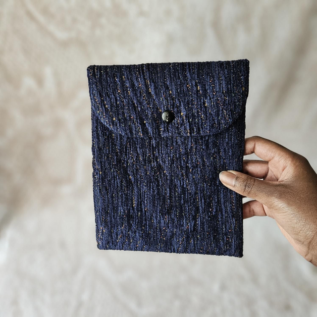 Pochette livre de poche Blue
