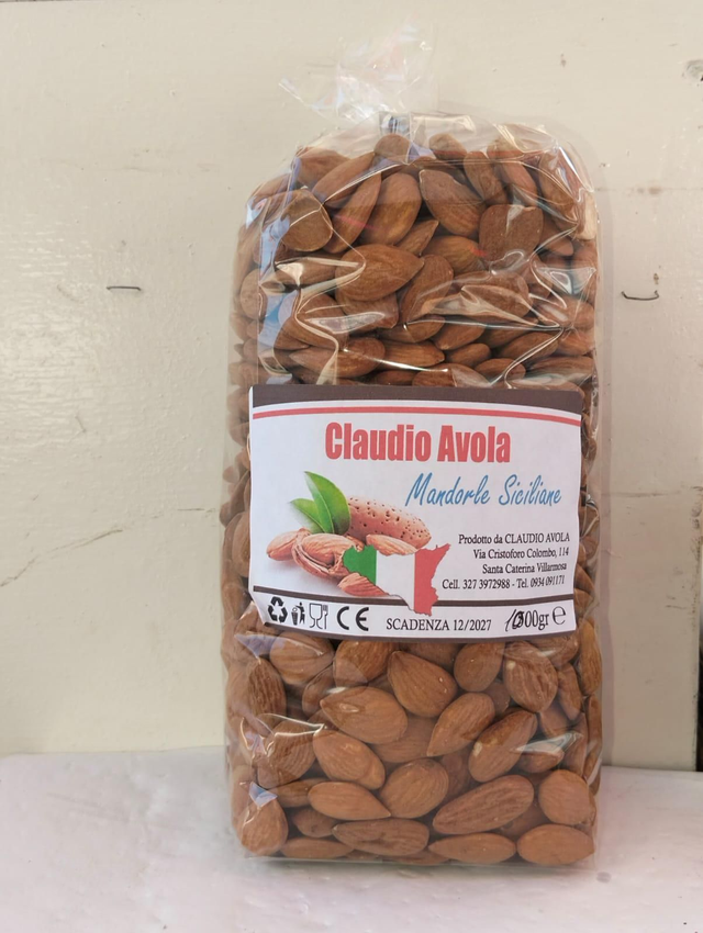 Mandorle crude siciliane