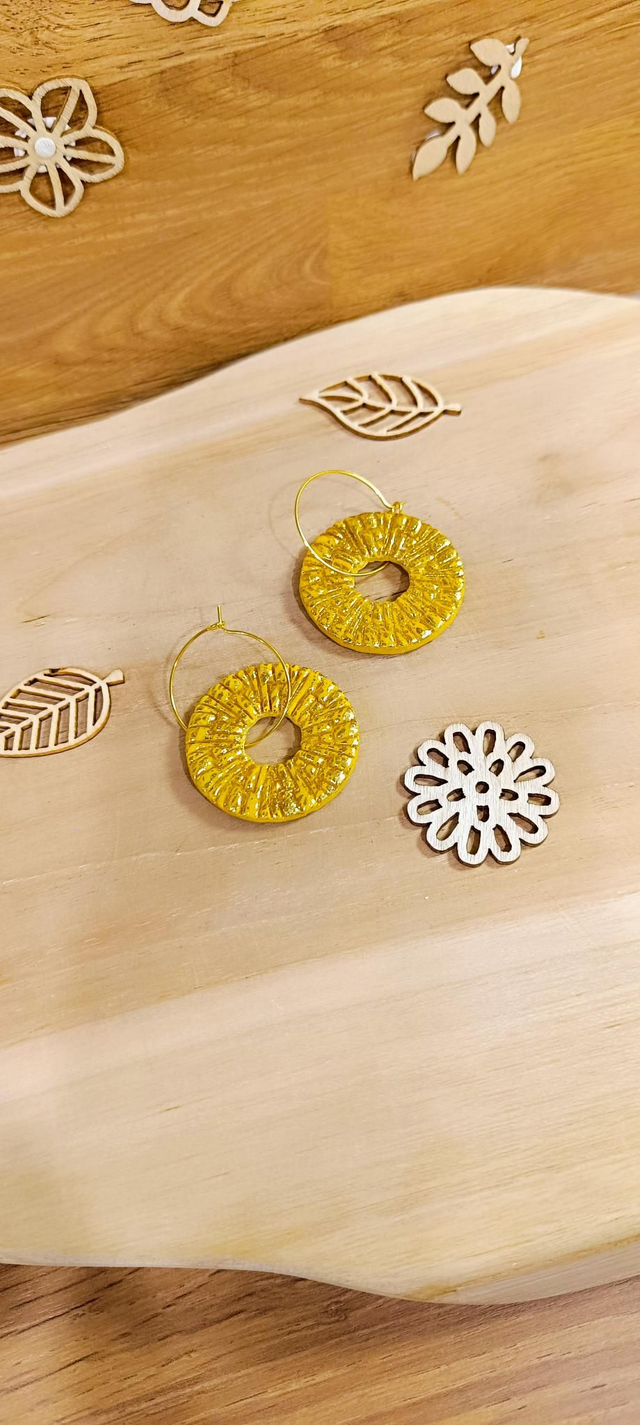 Boucles d'oreilles - cercle doré