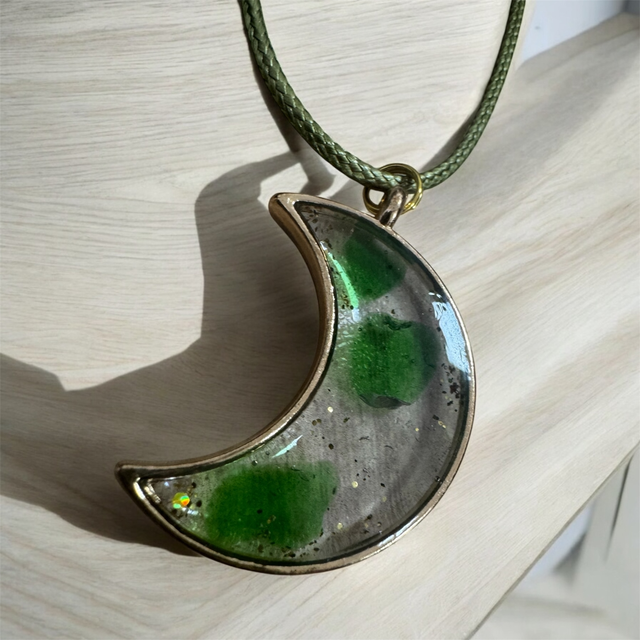 Moon with Sea Glass -SKU 4099