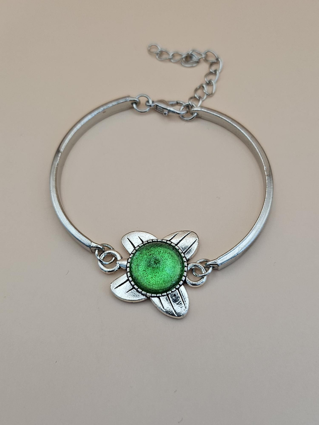 Bracelet fleur en résine - Demi sphère verte