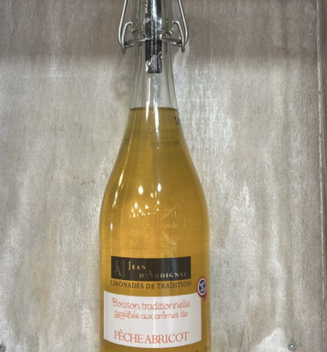 Boisson Traditionnelle Gazéifiés aux arômes de Pêche Abricot (75cl)