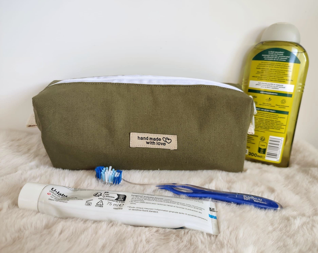 Trousse de toilette tissu demi natté kaki