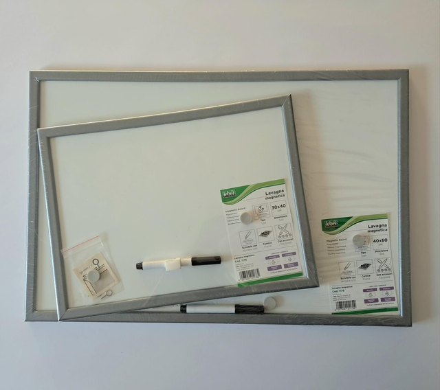 Lavagna magnetica Lebez con accessori 