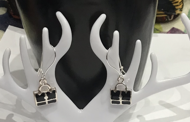 Silver Dangling Earrings- SDE89