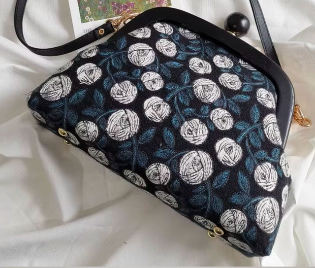 Rose Embroidery + Wooden Handle Bag - Blue Version 