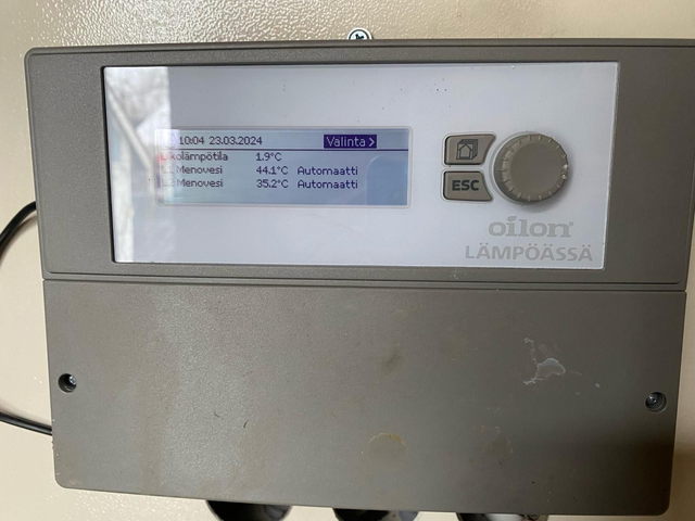 Lämpöässä S203 säädin