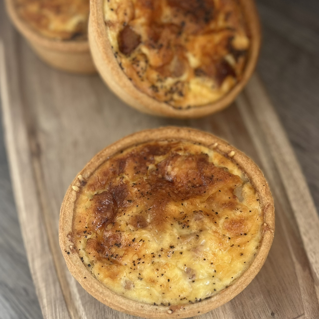 Smoked Bacon and Cheddar Quiche