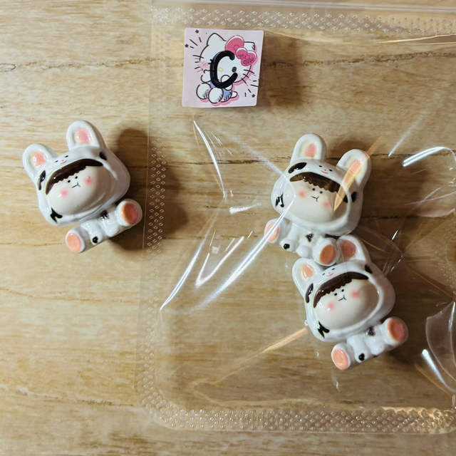 C - 2 cute figure character beads