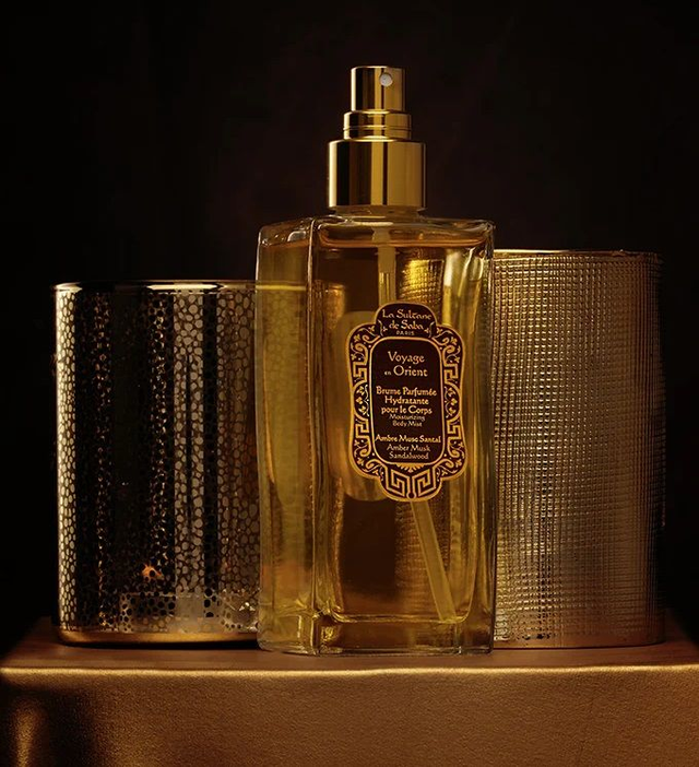 Hydraterende Mist/Brume - 200ml - Orient  (Amber - Muskus - Sandelhout) 