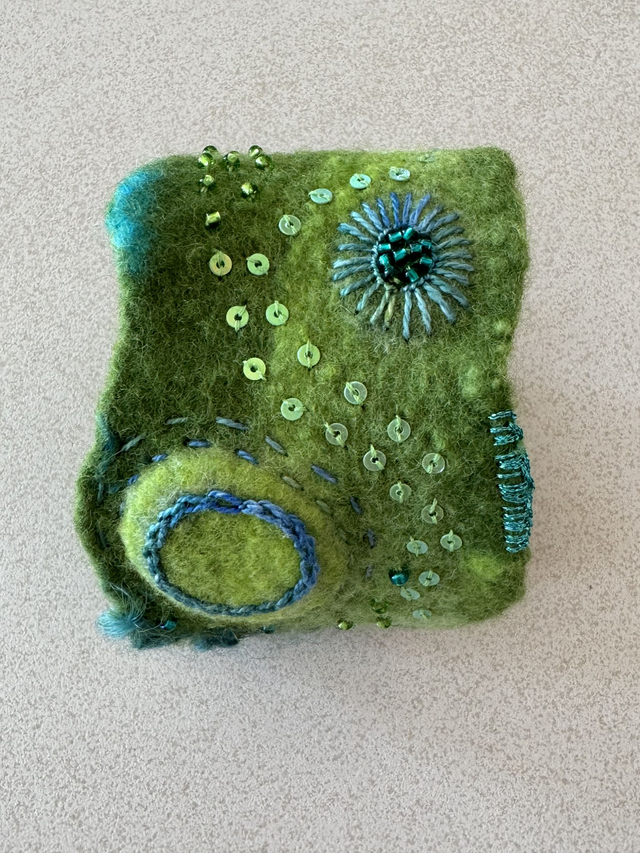 Filzarmband I - Einzelstück aus meiner 5-teiligen Miniserie „Grün & Türkis“