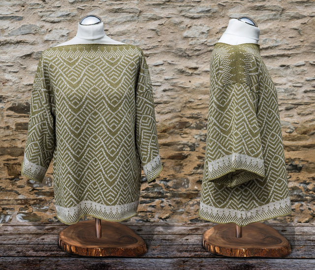 Ripples Tunic Green and Natural. Women's Merino and Silk Top. Boho Knits. Loose fit top.