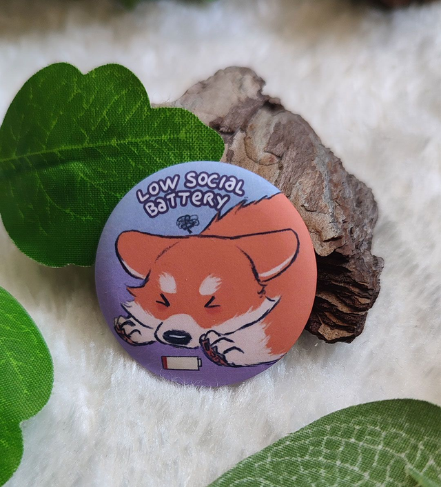 Badge Low Social Battery